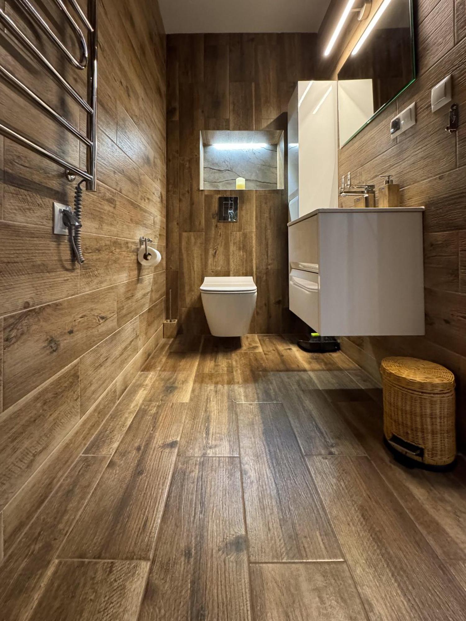Apartamenty Komarno 46 Jacuzzi&Sauna ภายนอก รูปภาพ