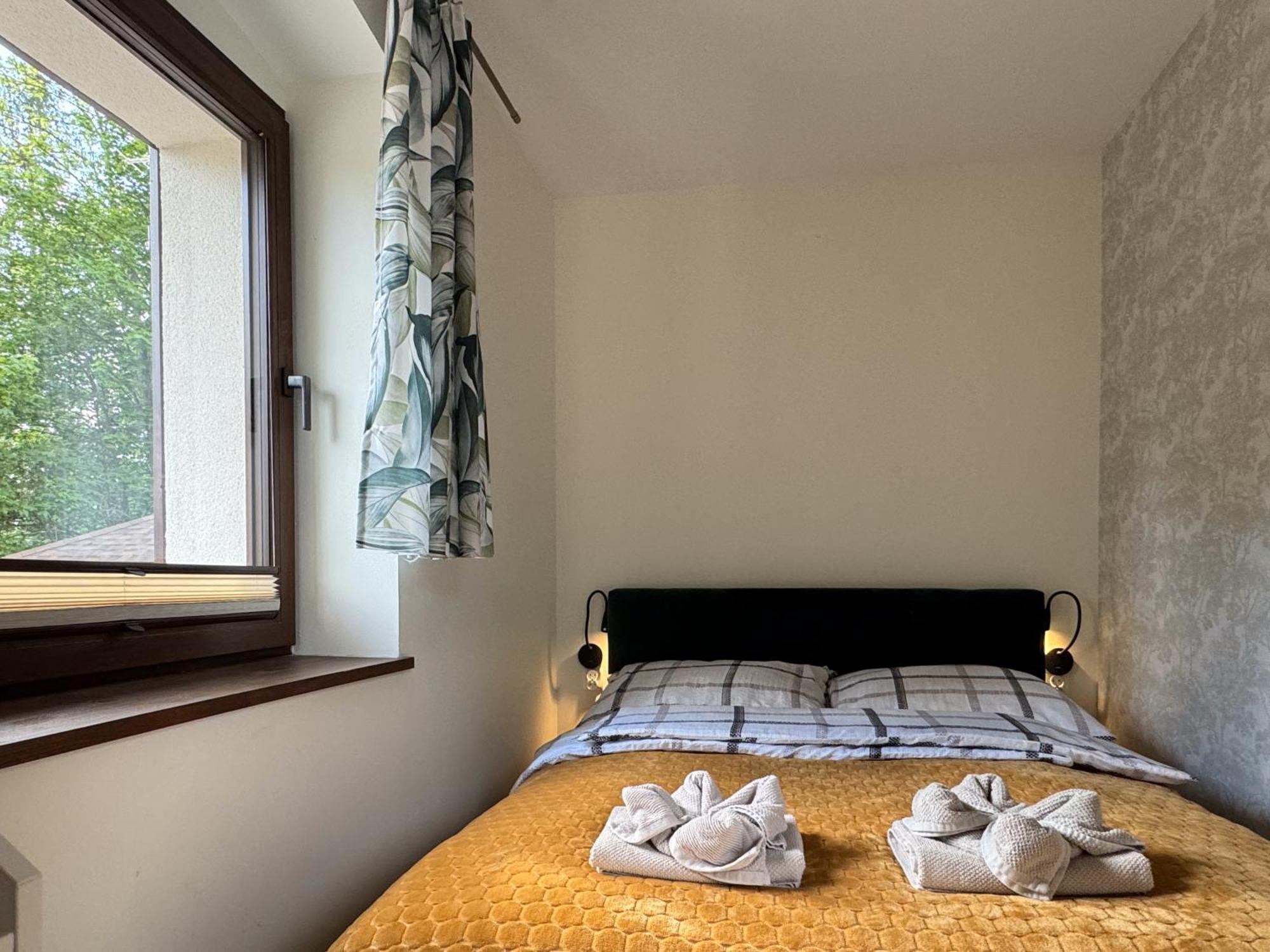 Apartamenty Komarno 46 Jacuzzi&Sauna ภายนอก รูปภาพ